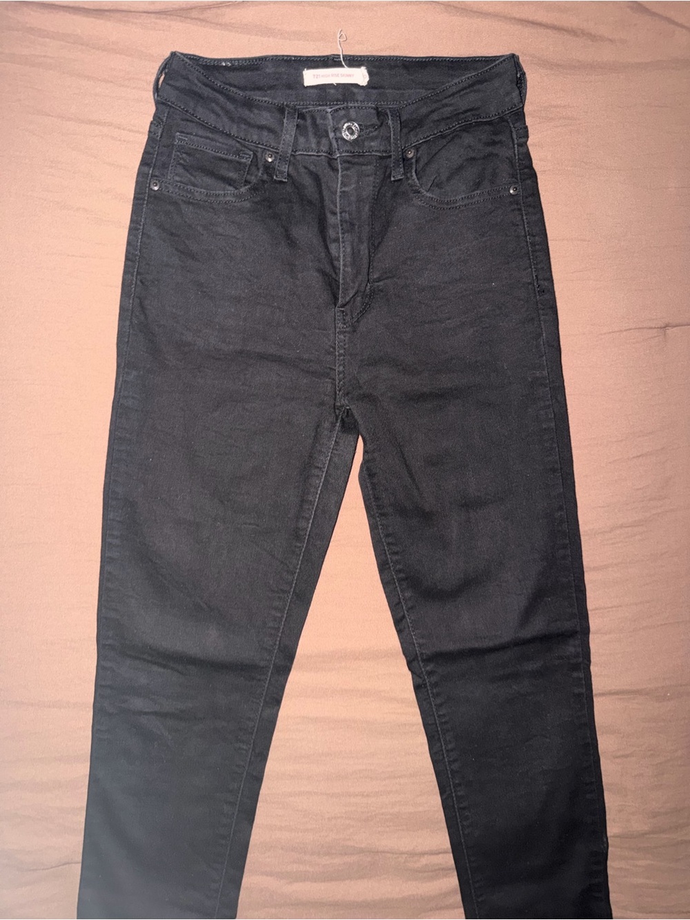 Woman Levi’s Skinny Jeans